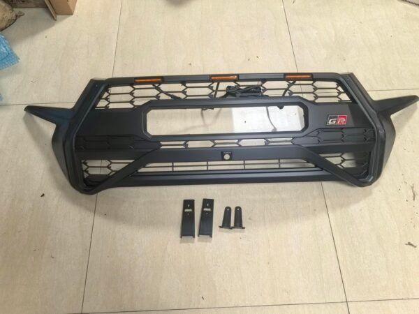 Toyota Revo 2021 Modify GR Grille for Wholesale - Image 6