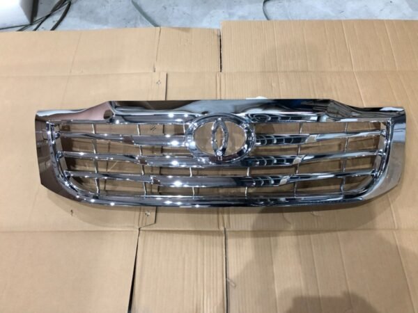 Toyota Hilux Vigo 2012 OEM Chromed Grille - Image 3