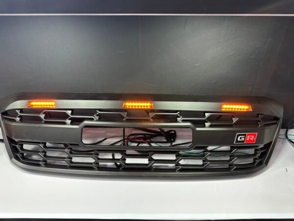 Toyota Hilux Vigo Modify GR Grille - Image 2