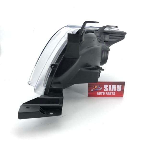 Headlight for Toyota Hilux Vigo Pickup 2012-2015 - Image 3