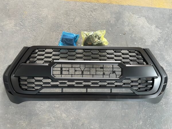 Toyota Revo 2020 Modify Grille for Wholesale - Image 2