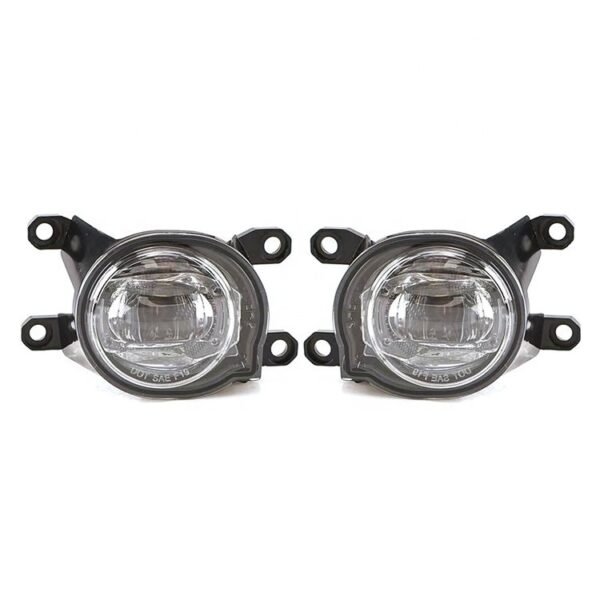 Toyota Hilux Revo 2020 Fog Lamp - Image 3