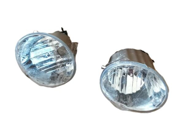 Toyota Hilux Vigo 2012 Fog Lamp - Image 2