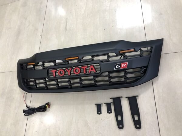 Toyota Hilux Vigo 2012 Modify GR Grille - Image 4