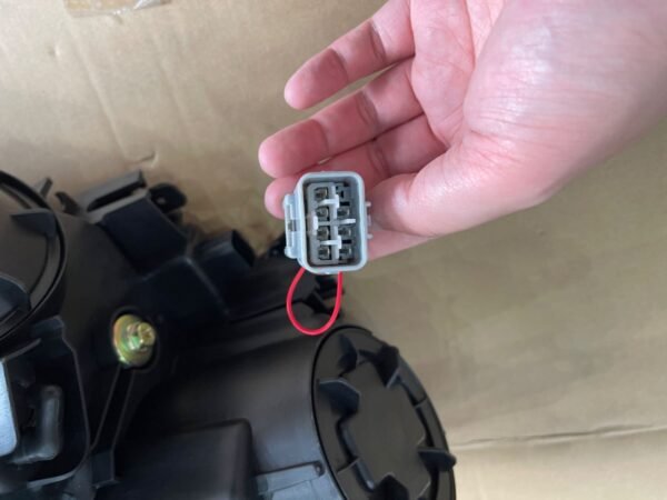 Mitsubishi Triton L200 2020 Headlights OEM Style Basic Model - Image 4