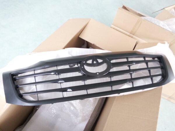 Toyota Hilux Vigo 2012 OEM Black Grille - Image 2