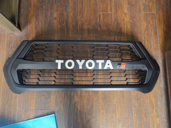 Toyota Revo 2020 Modify Grille Factory Supply - Image 2